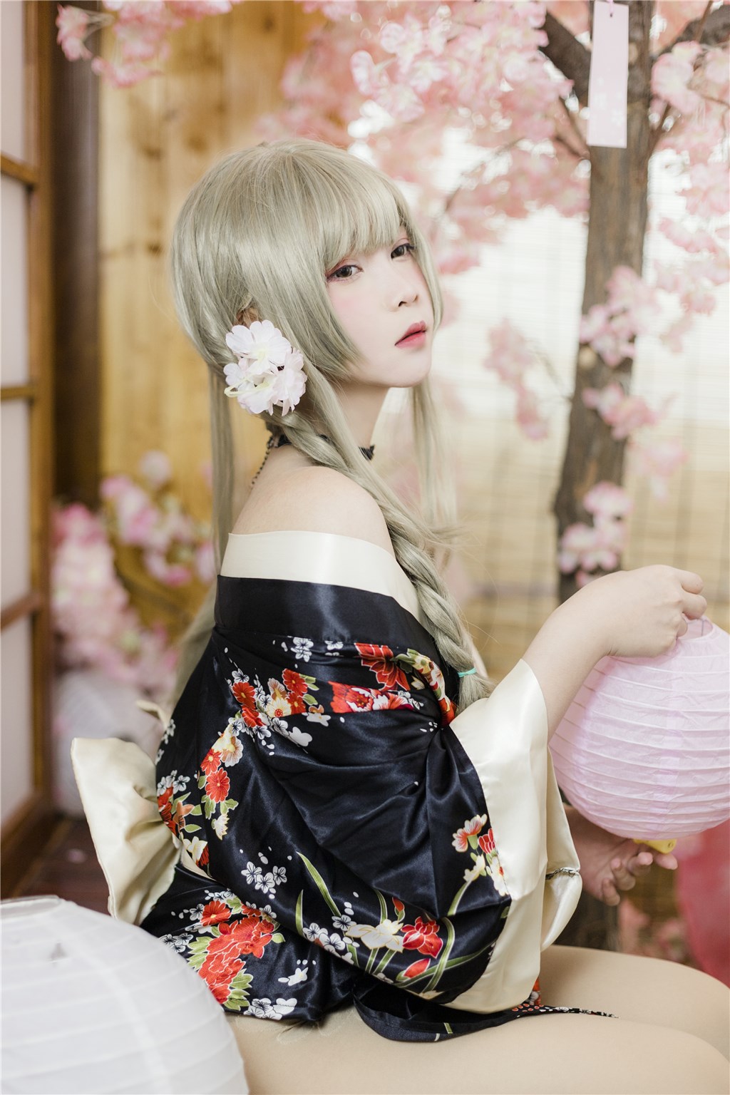 【麻豆官媒官方网站】禁忌夜语直击：揭秘明星私会中那段低语“只想和你共度此生”的秘密如何在全网引发浪漫情感的狂潮